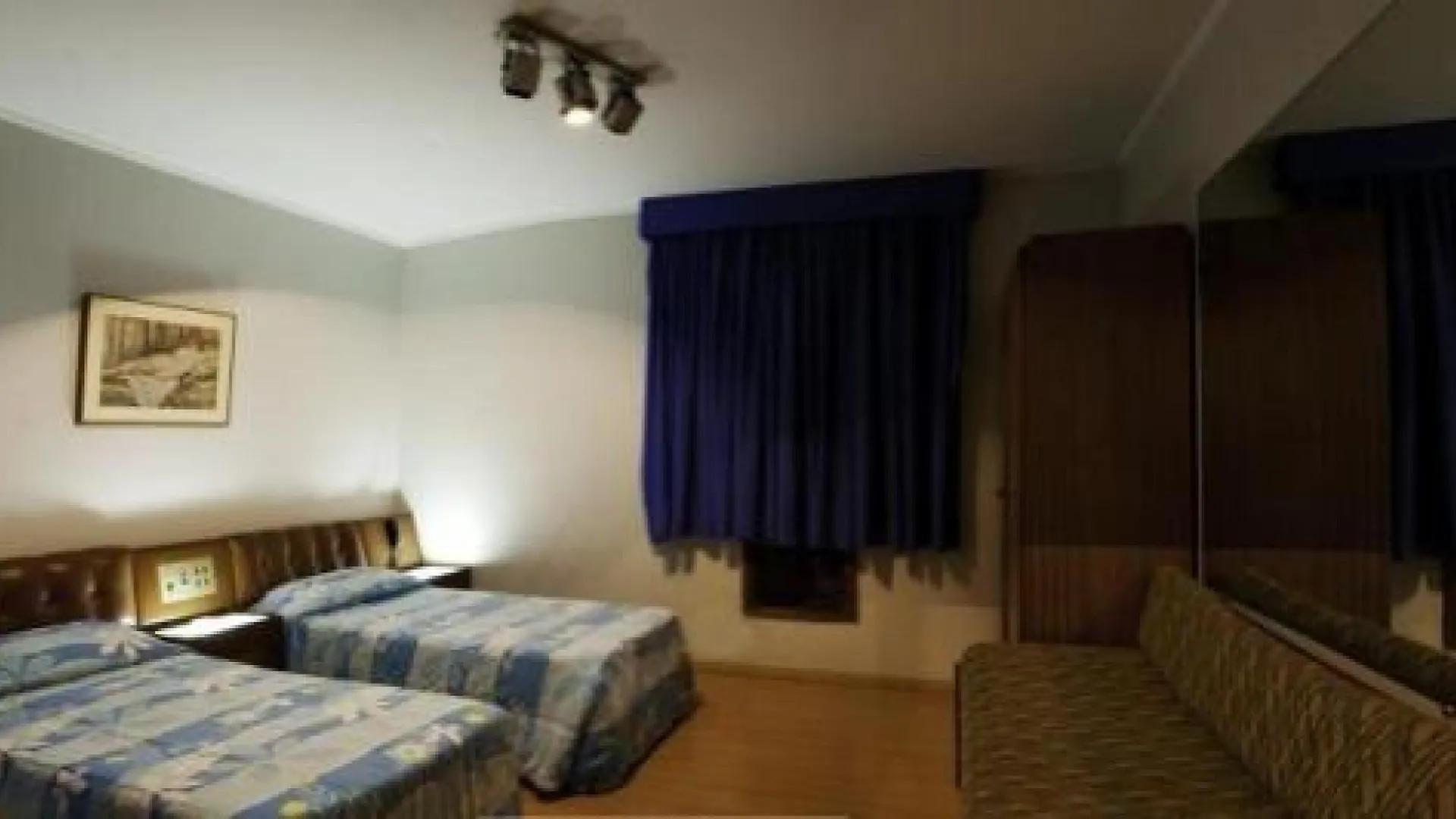 Carillon Plaza Hotel Sao Paulo 2*,  Brazil